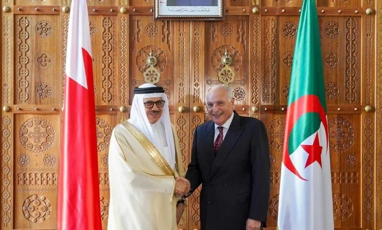 Algeria, Bahrain Strengthen Bilateral Ties in Light of Upcoming Arab Summit