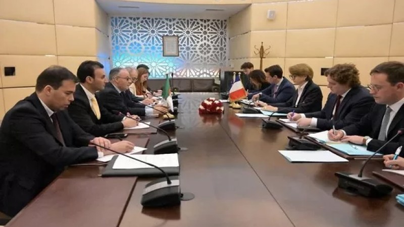 Algeria, France review bilateral ties