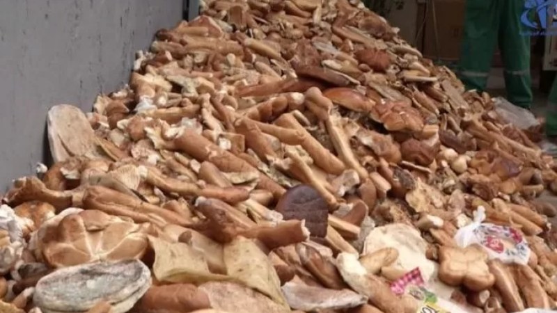 Bread waste during Ramadan: More than 13 million baguettes thrown in garbage cans