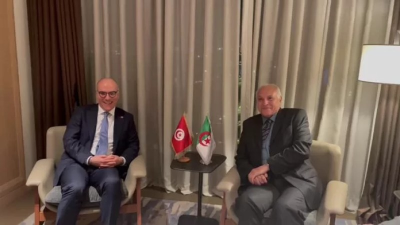 Algeria’s FM Attaf holds talks with Tunisian counterpart in Jeddah