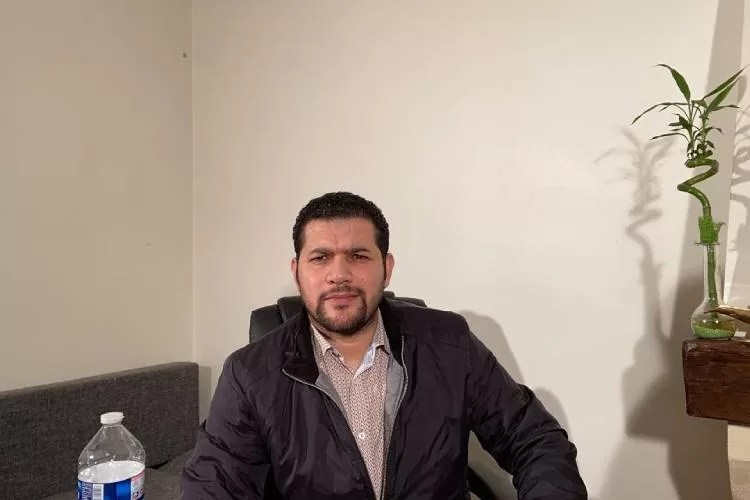 “Amir Dz”, mercenary of Makhzen par excellence, take a look at his virulent conspiracies, dubious relationship with former French Education Minister!