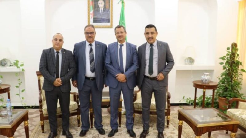 Minister of Public Works Addresses Concerns of Constantine Deputies in Fruitful Meeting