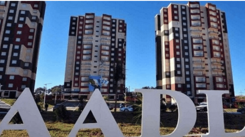 Minister Belaribi Chairs Crucial Meeting on AADL 3 Subscription Program