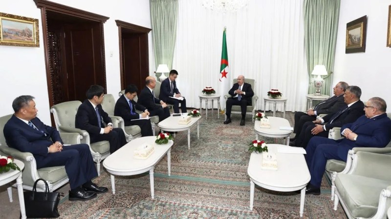President Tebboune Receives Vice Premier Minister of China