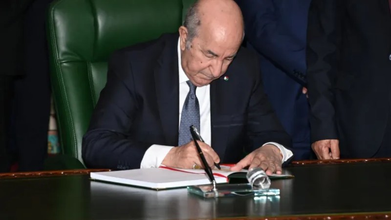 Algeria Grants Substantial Financial Aid to Palestinian Students