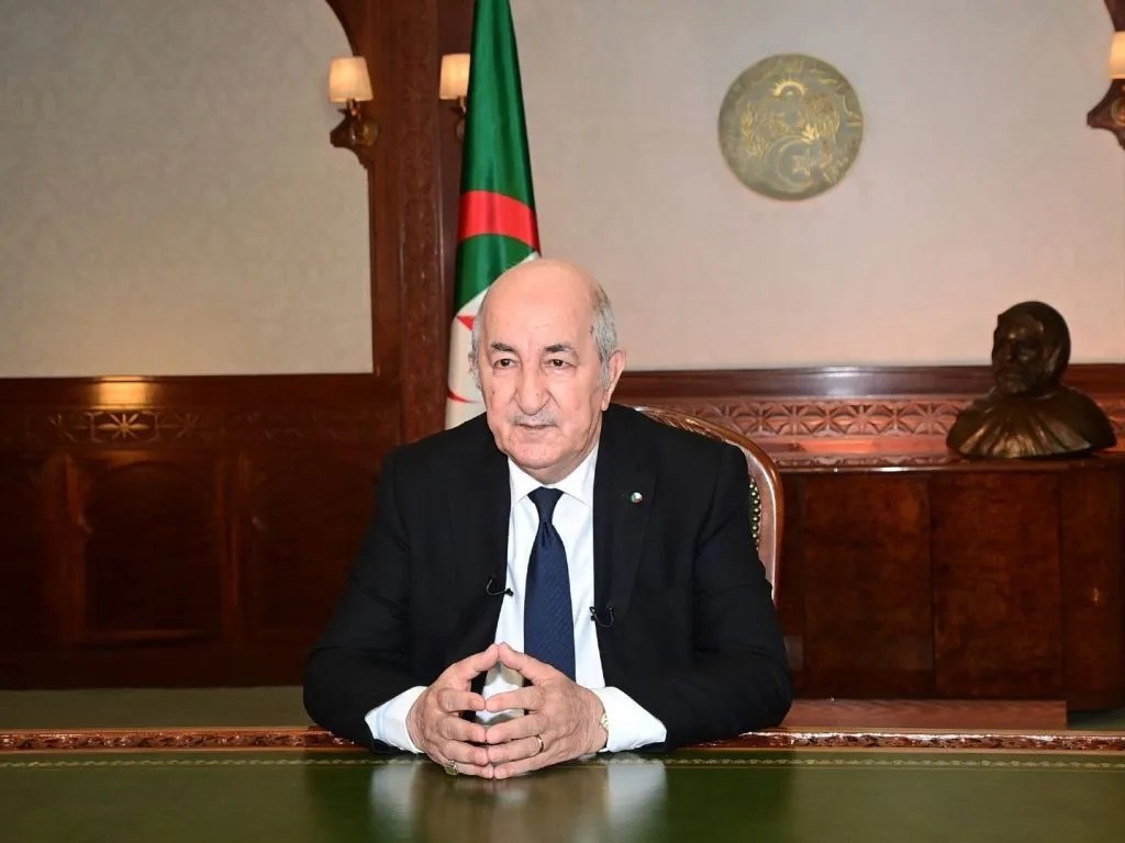 President Tebboune Extends Congratulations to National Handball Team for Double Qualification