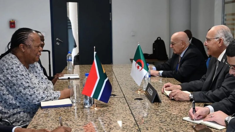 Attaf, South African Counterpart Confer on Gaza Dire Situation