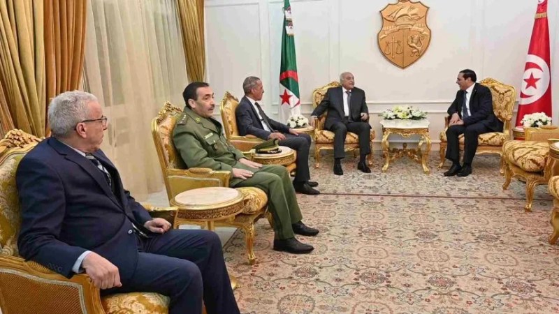 Algerian FM Ahmed Attaf Initiates Diplomatic Mission to Tunisia as Special Envoy of President Tebboune