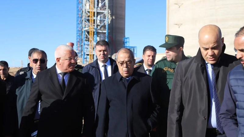 Minister Aoun Urges Completion of Djelfa Cement Plant in Line with Presidential Instructions