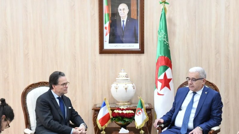 Speaker Boughali Meets with French Ambassador: Discussion on Bilateral Ties, International Affairs, and Economic Partnership