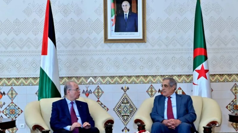 Palestinian Prime Minister Mohammed Mustafa Arrives in Algeria for Official Visit
