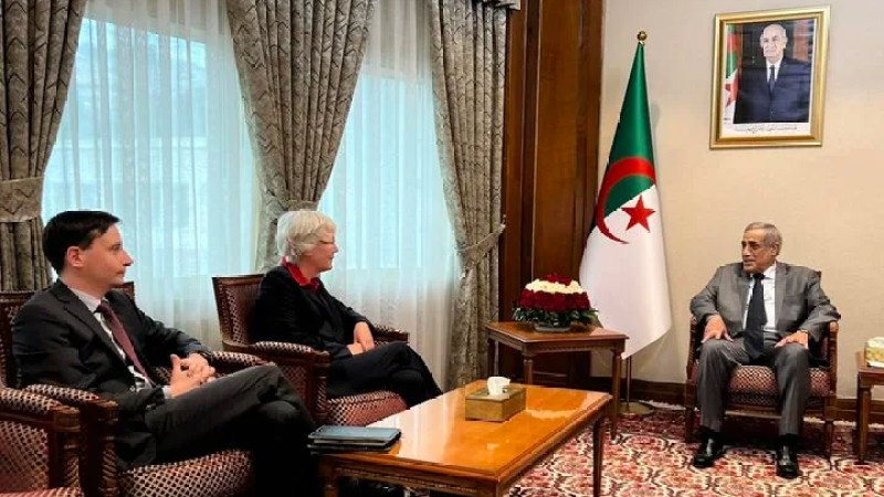 Premier Larbaoui Holds Talks with German Ambassador to Boost Economic Partnership