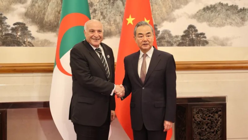 Algerian FM Attaf Holds Talks with Chinese Counterpart in Beijing