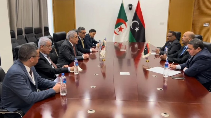 Algerian Premier Larbaoui Meets with Vice President of Libyan Presidential Council