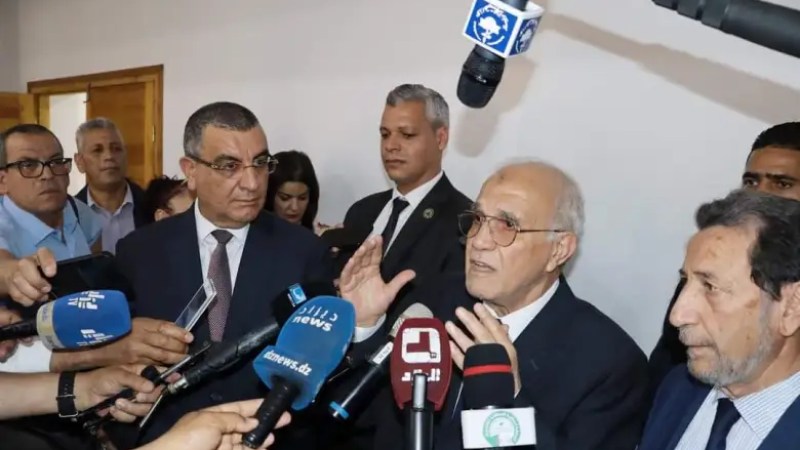 Algeria's Presidential Election: Commencement of Signature Form Withdrawal After Electoral Body Convocation