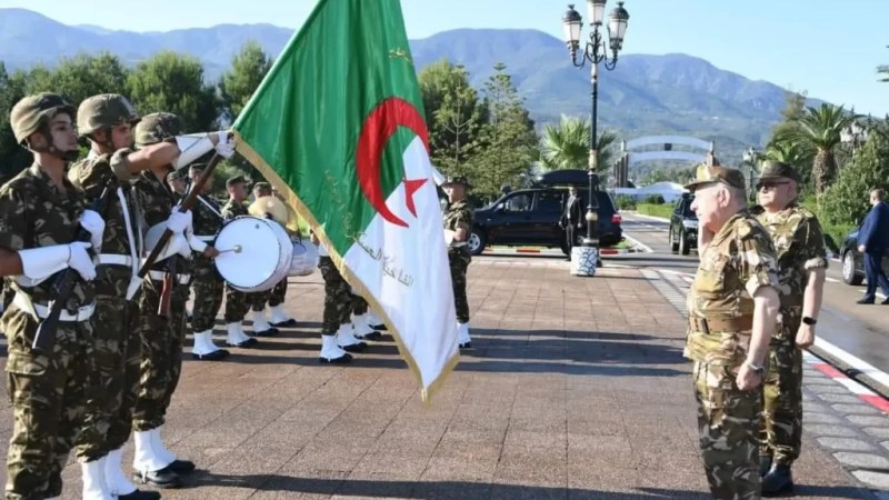 General Saïd Chanegriha Conducts Working Visit to 2nd Military Region
