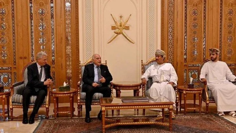 Strengthening Bilateral Ties: Algeria's Special Envoy Attaf Visits Oman