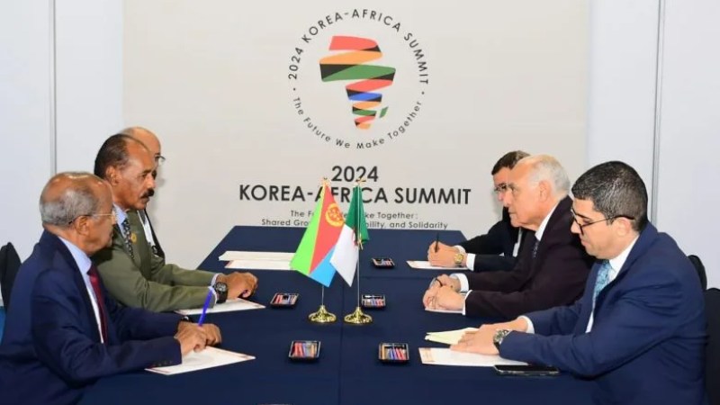 Algerian FM Attaf Received in Seoul by Eritrean President