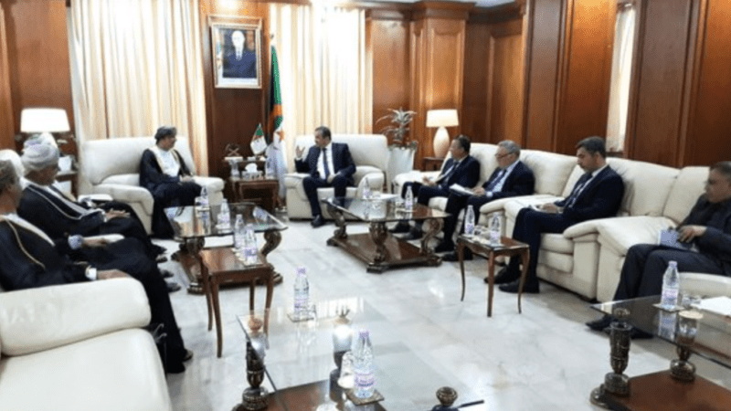 Algeria/Oman: Minister Arkab Meets with Abraj Energy Services CEO, Omani Business Delegation