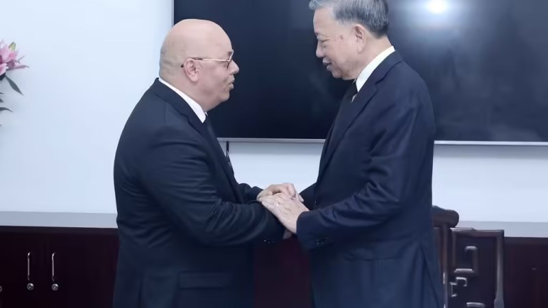 Vietnamese President Tô Lâm Hosts Algerian Minister Laid Rebiga in Hanoi