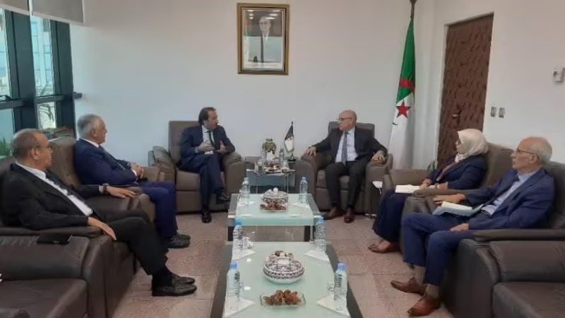 Minister Tayeb Zitouni Hosts Key Economic Leaders to Launch New Strategic Partnership