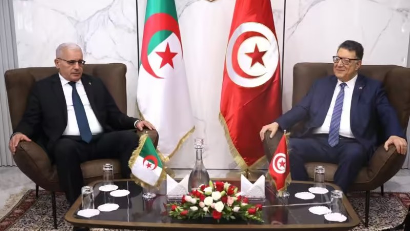 Boughali Meets with Tunisian Parliament President in Tunis