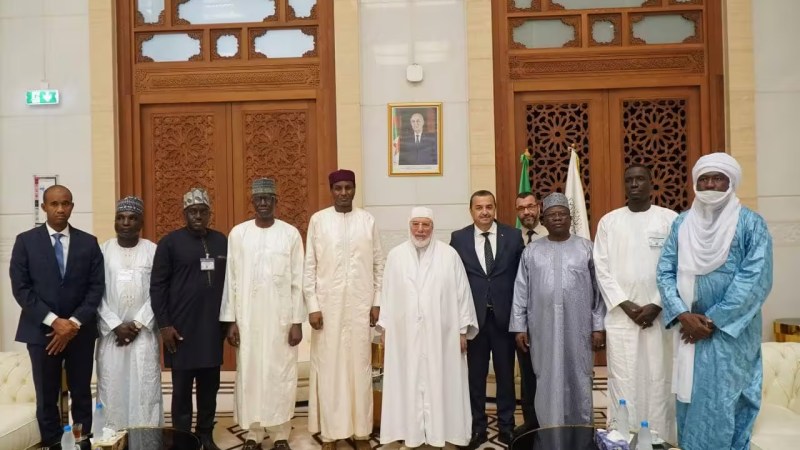 Niger's Prime Minister Visits Djamaâ El-Djazaïr -Photos