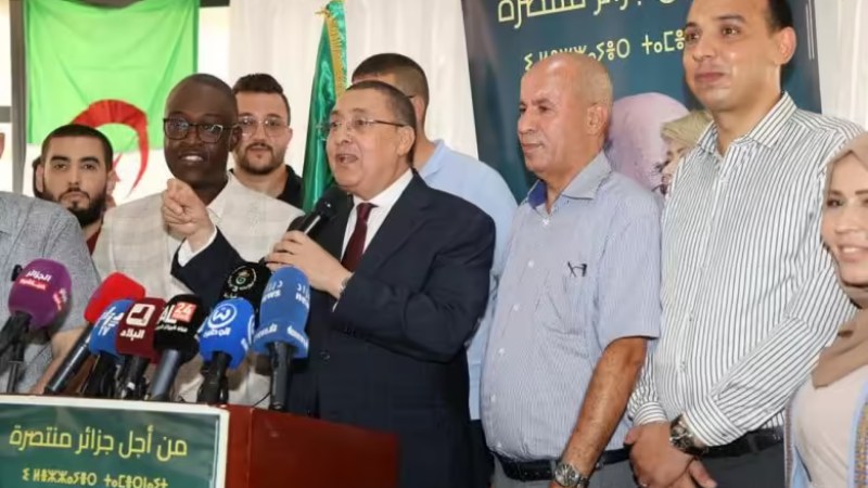 "Youth at the Heart of Tebboune's Project," Says Merad