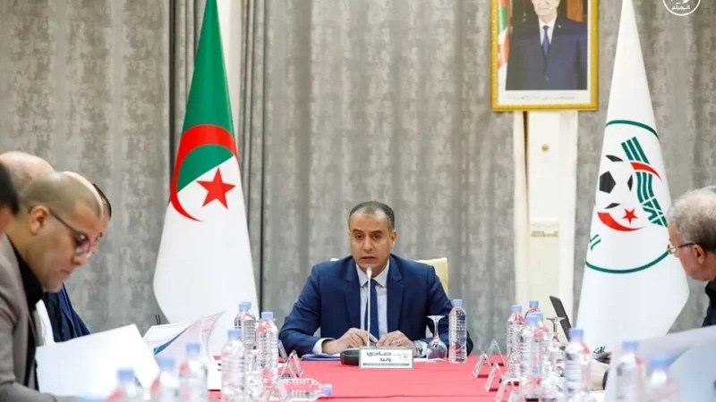 Algerian Football Federation’s Federal Bureau Convenes: Key Issues on Refereeing and VAR Dominate Agenda