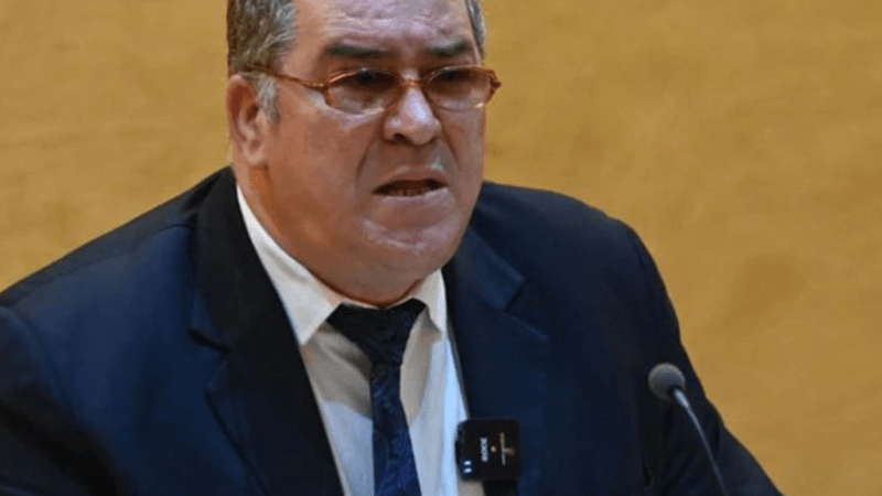 Minister of Communication Launches National Dialogue with Media Professionals in Oran
