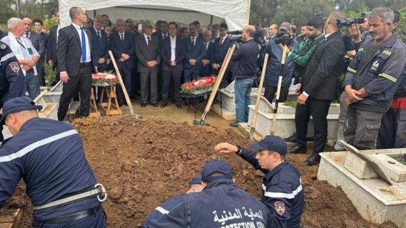 Rachid Mekhloufi Laid to Rest at El Alia Cemetery: A Tribute to a National Hero and Football Icon