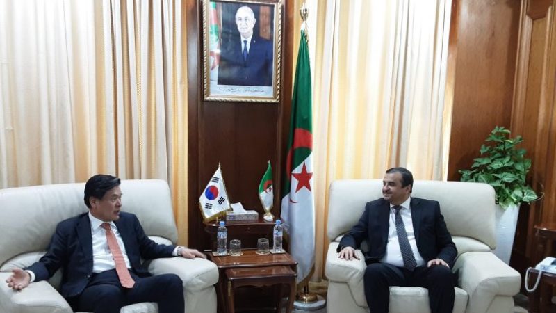 Strengthening Strategic Ties: Arkab Hosts South Korean Ambassador to Enhance Cooperation in Energy, Mining, and Renewables