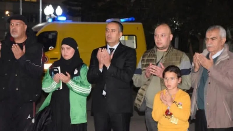 Minister of Sports Sadi Pays Tribute to Former International Boxer Abdelkader Ould Makhloufi