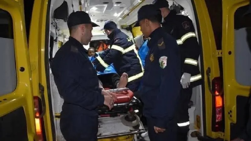 Algerian Naval Forces Rescue 15 Irregular Migrants off the Coast of Boumerdès