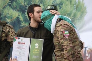 A Kiss That Shattered Zionist Propaganda: Freed Zionist Soldier Exposes the Truth About Captivity