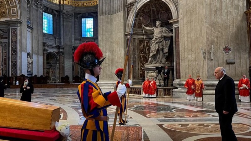 Minister Ahmed Attaf Represents Algeria at the Funeral Ceremony of Pope Francis in Vatican City
