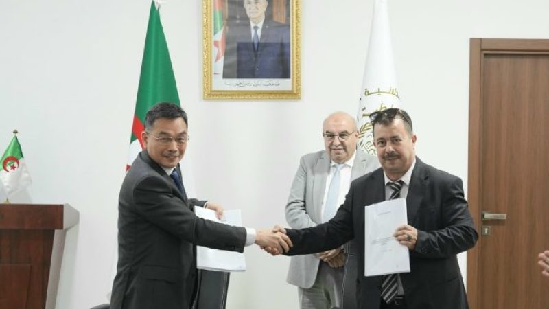 Algeria, China Launch Cancer Drug Manufacturing Project in Constantine