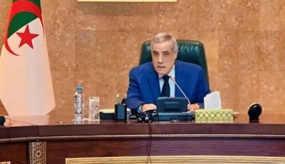 Government Reviews Progress on Strategic National Projects: Focus on Algiers Bay, Port Logistics, and Seawater Desalination