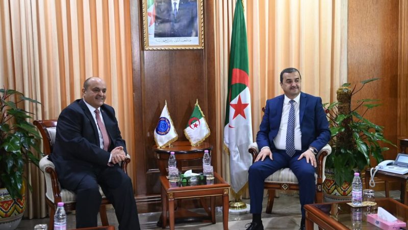 Arkab, OAPEC Secretary-General Discuss Arab Energy Future: Algeria Backs Deepened Cooperation in Hydrogen, Lithium, and Renewables