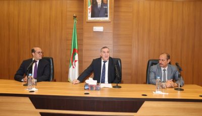 Mohamed Meziane Installs Slimane Laaredj as Secretary General of the Ministry of Communication