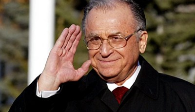 Minister Meziane Conveys President Tebboune’s Condolences to Romania on the Passing of Former President Ion Iliescu