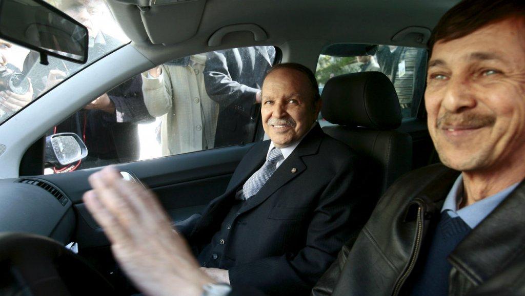 Bouteflika serait-il en résidence surveillée?