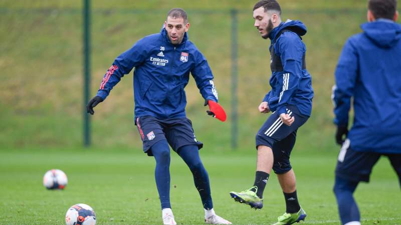 Islam Slimani convoqué pour le match face à Metz