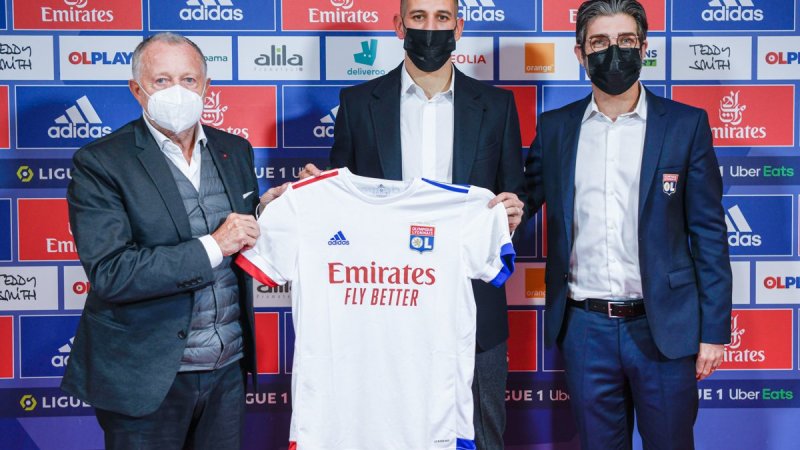 Islam Slimani connait son numéro à Lyon