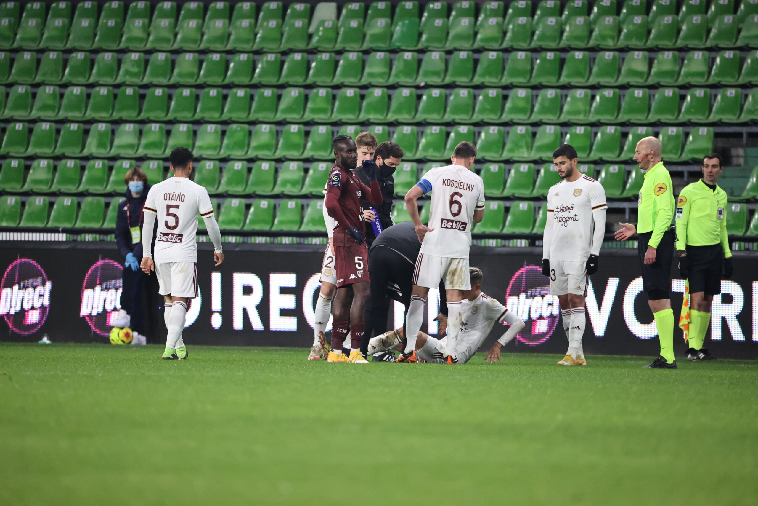 Mehdi Zerkane convoqué pour le match de Toulouse