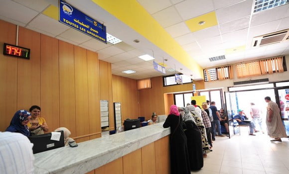 Algérie Poste annonce  l’augmentation du seuil des retraits quotidiens