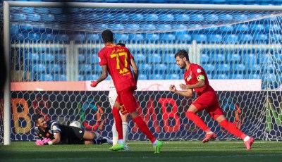 Arabie Saoudite : Farouk CHafaï buteur face à Al Hilal