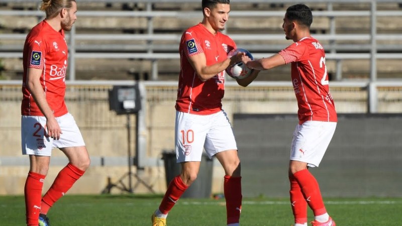 Zinedine Ferhat passeur décisif face à Bordeaux