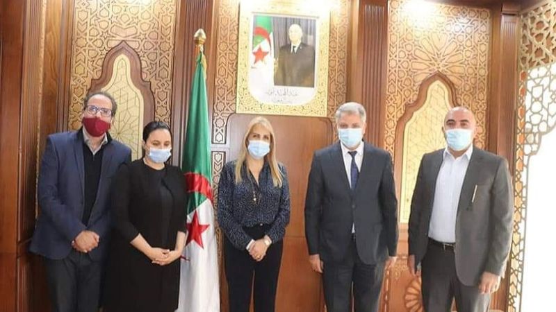 Entretien entre le ministre du Tourisme et la présidente de la CGEA Saida Neghza