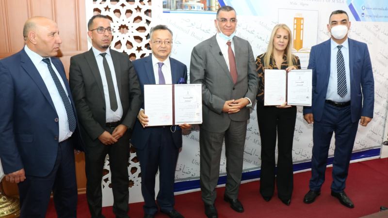 Emplois pour les jeunes diplômés : Saida Neghza apporte sa touche